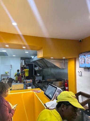 The Pretty Wings open kitchen and counter